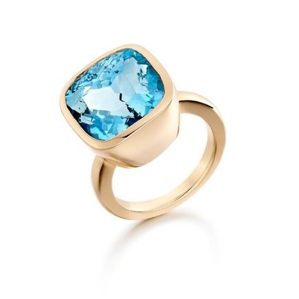 Aquamarine in 18 carat rose gold